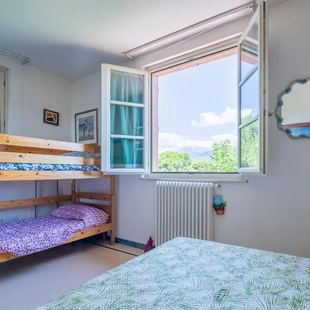 Attico Marino מרינה די פיאטרסנטה