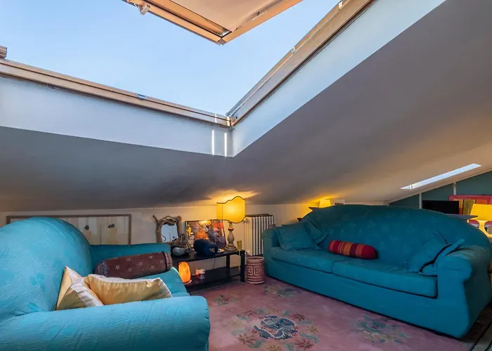 Attico Marino מרינה די פיאטרסנטה