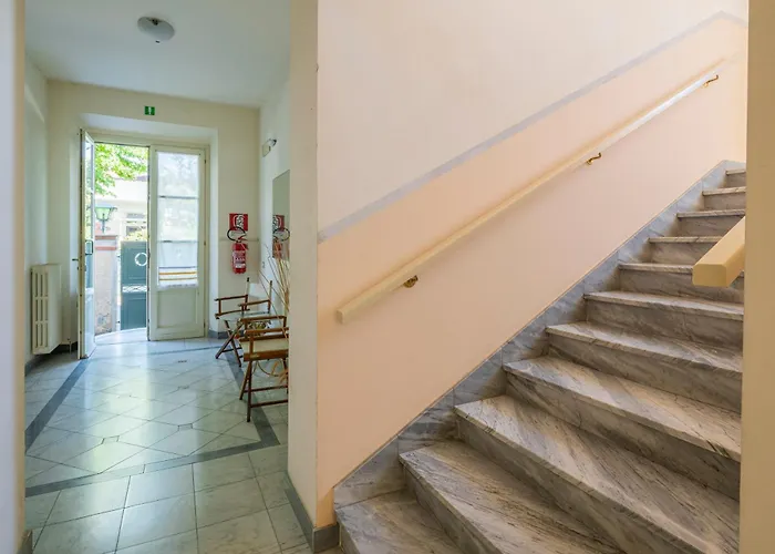 Attico Marino דירה מרינה די פיאטרסנטה