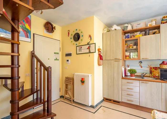 Apartman Attico Marino *